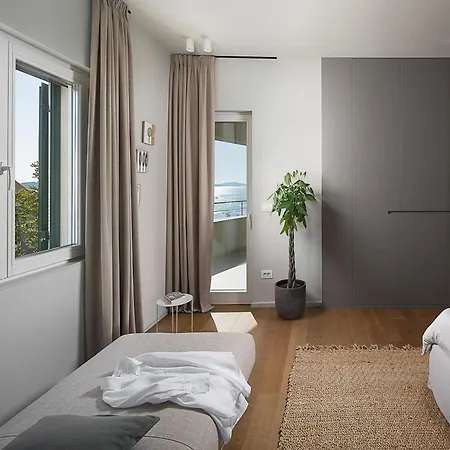 Exclusive Hvar 6 Bedrooms Serenity By The Sea Incredible Sea Monument Views Jacuzzi Hvar Town