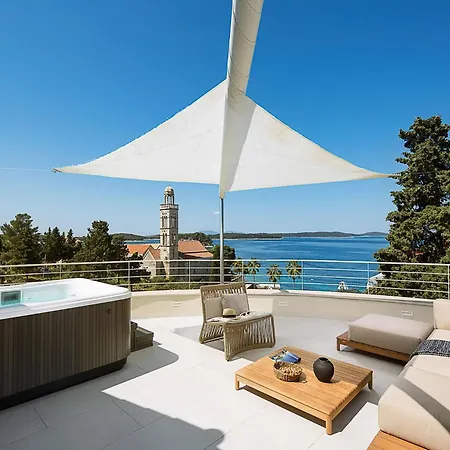 Exclusive Hvar 6 Bedrooms Serenity By The Sea Incredible Sea Monument Views Jacuzzi Willa *